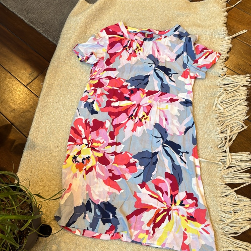 Super cute lightweight dress from Joules!